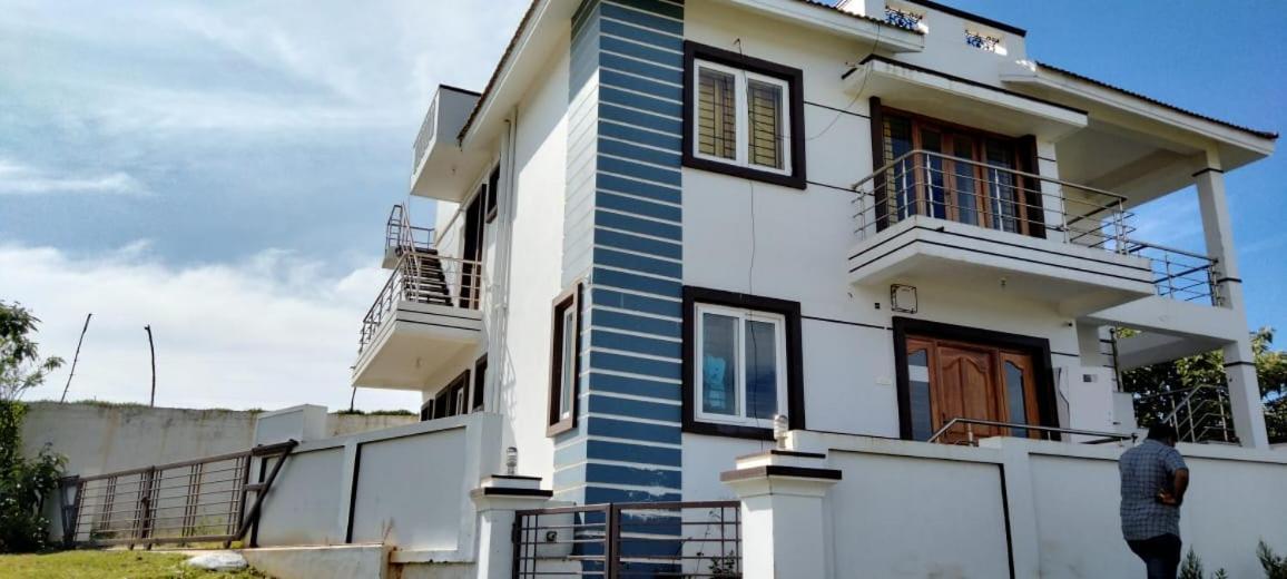 Brown Tree Resorts Уті Екстер'єр фото